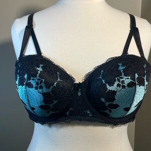 NWOT Torrid Bombshell Floral Lace Convertible Push Up Bra 42B